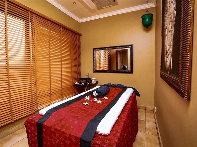 Colosseum Boutique Hotel & Spa Dar es Salaam Exteriör bild
