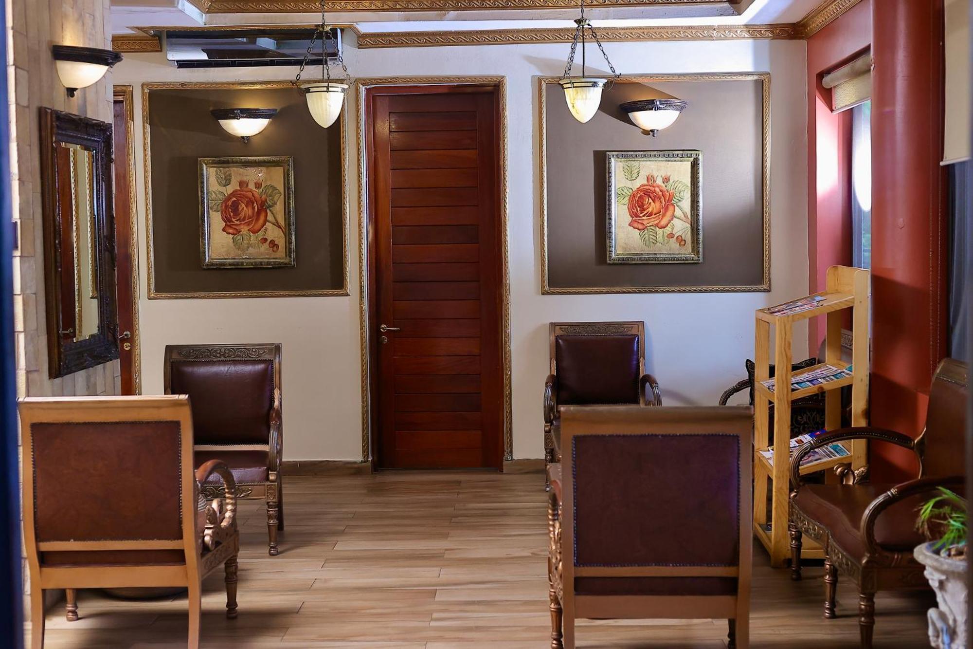 Colosseum Boutique Hotel & Spa Dar es Salaam Exteriör bild