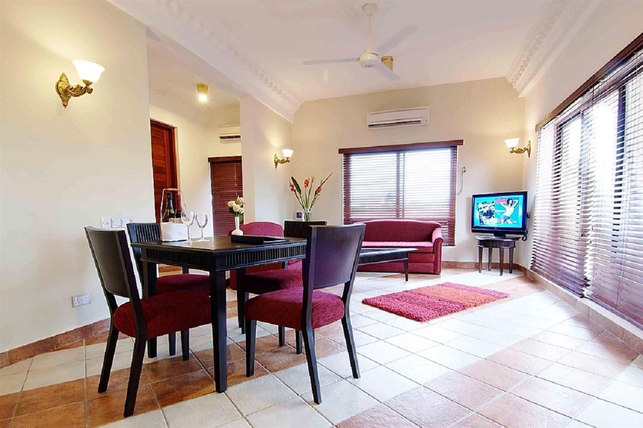 Colosseum Boutique Hotel & Spa Dar es Salaam Exteriör bild